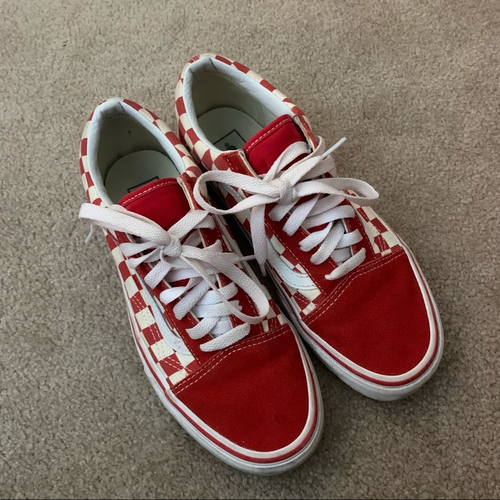 red checkered vans